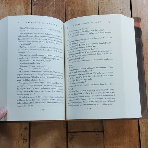 Harry Potter And The Deathly Hallows Book J K Rowling Hard Cover - Picture 5 of 13